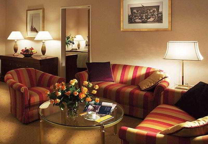 Renaissance Zurich Hotel Opfikon-Glattbrugg Quarto foto